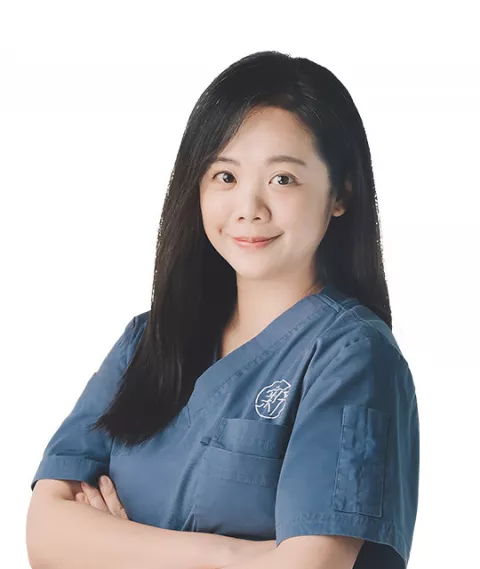台北內湖恆新復健科診所-何佳陵